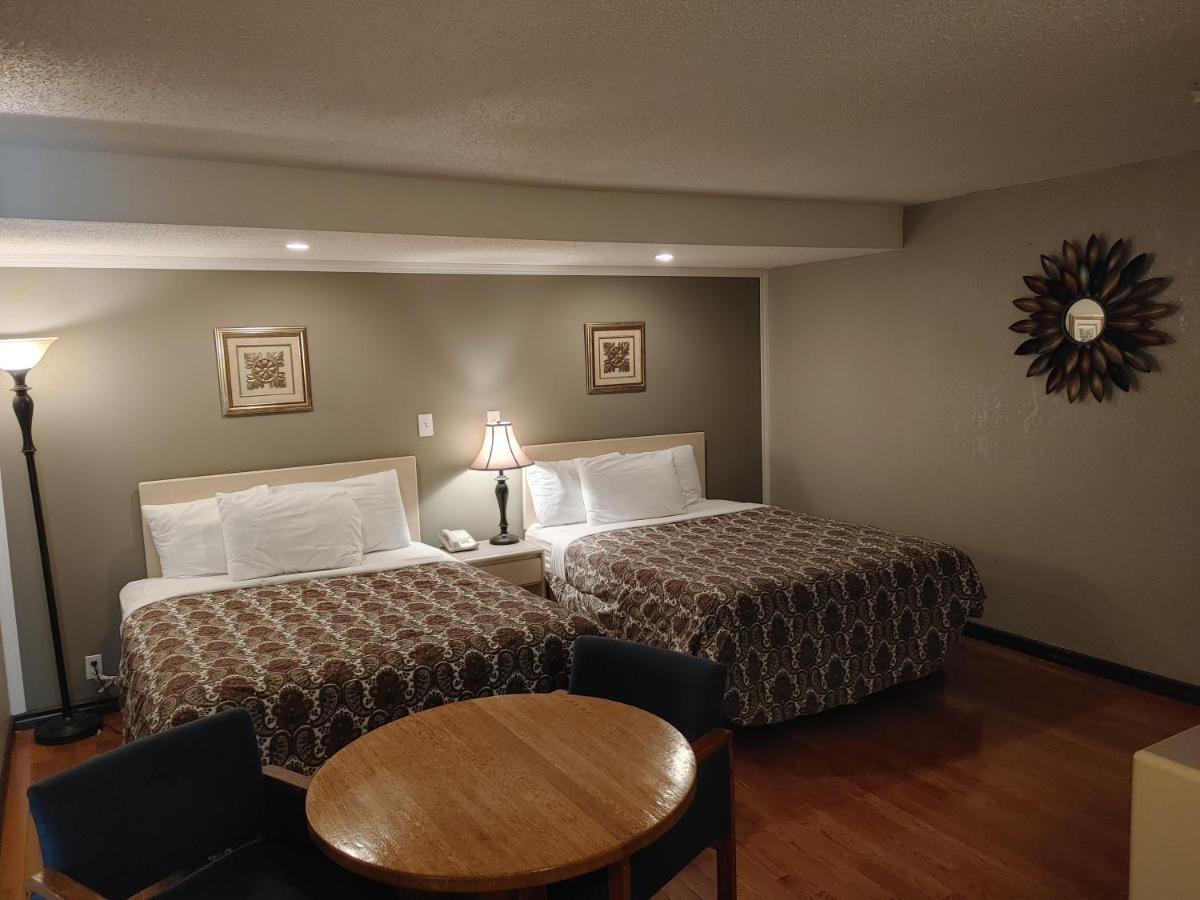 Magnuson Hotel Creston Esterno foto