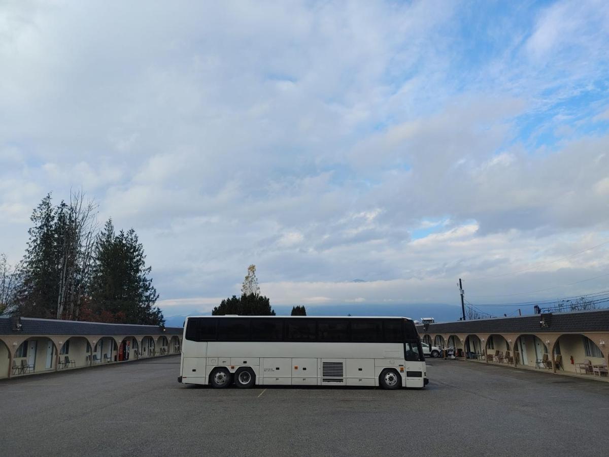 Magnuson Hotel Creston Esterno foto