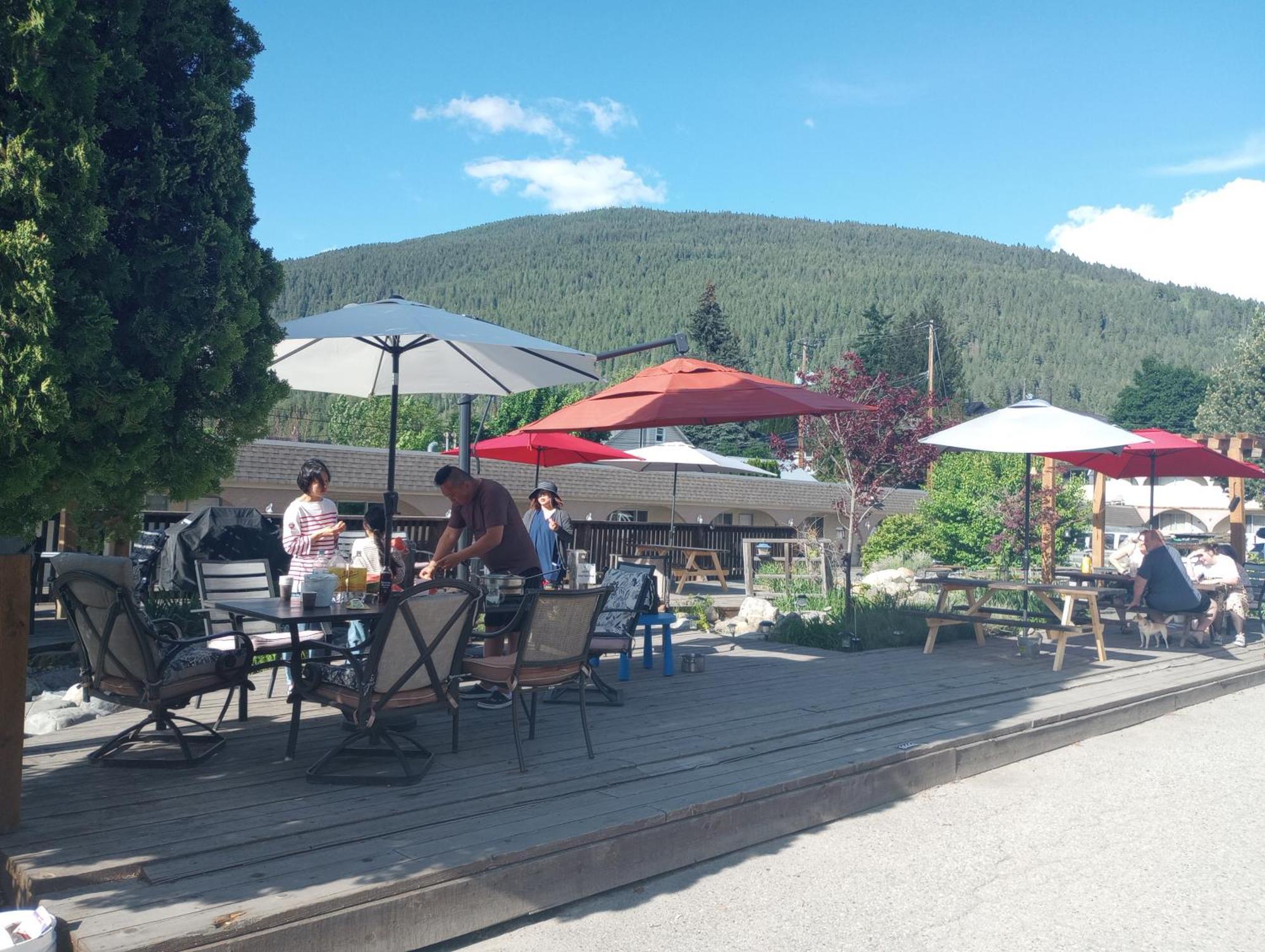 Magnuson Hotel Creston Esterno foto