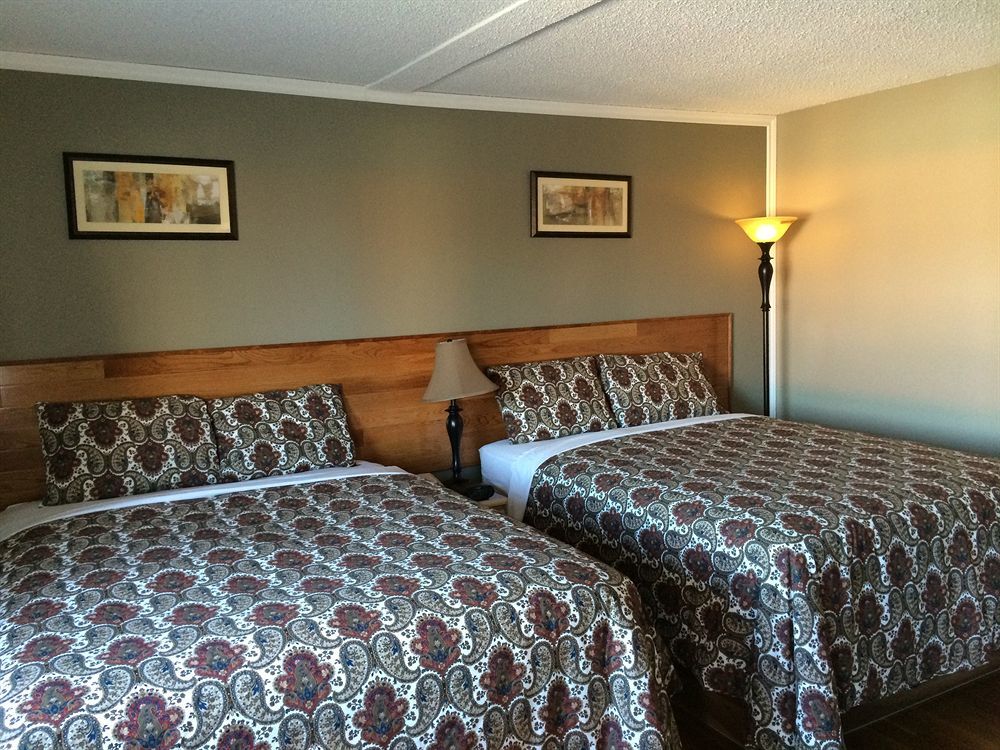 Magnuson Hotel Creston Esterno foto