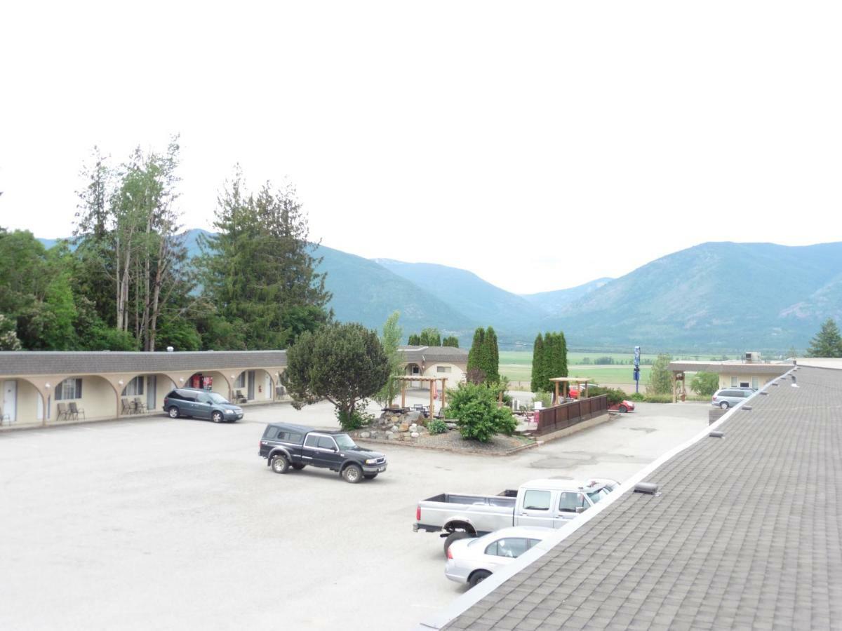 Magnuson Hotel Creston Esterno foto